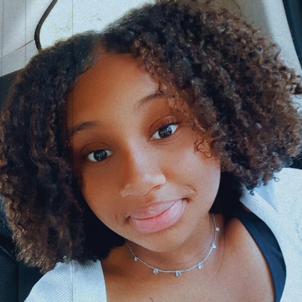 Meet your Posher, Teneka